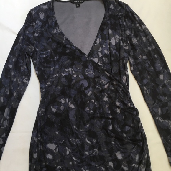 Banana Republic: slim fitting dress - Picture 4 of 5